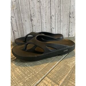 OOFOS OOriginal Black Outdoor Lightweight Thong Recovery Sandals Men's‎ Size 7